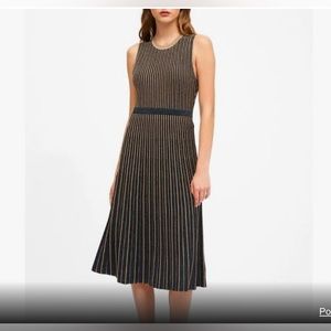 Navy and Gold Banana Republic Pleated Knit Midi Party Dress